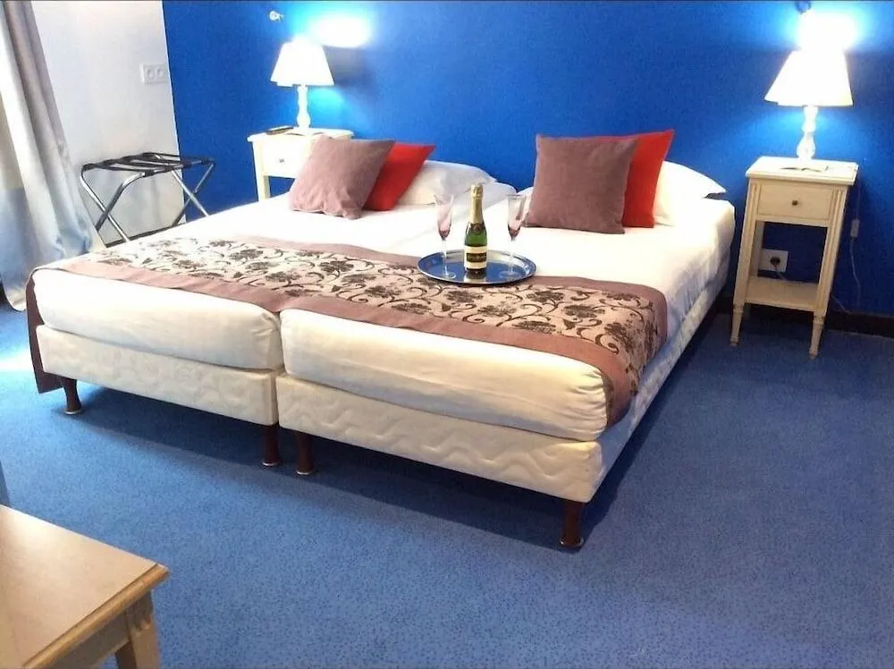 Hotell Du Mont Dore Batignolles