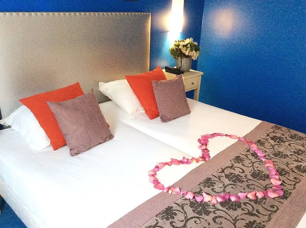 Du Mont Dore Batignolles Hotell