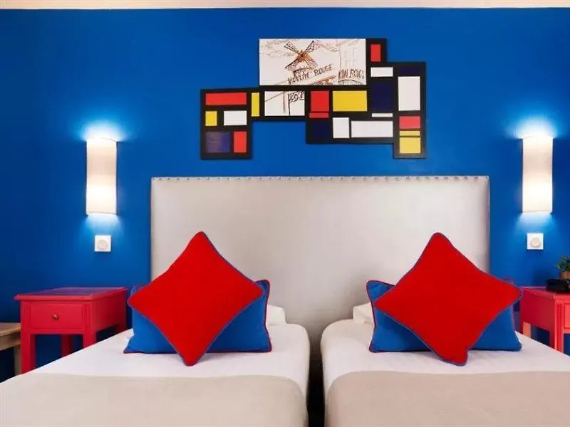 Hotel Du Mont Dore Batignolles 3*